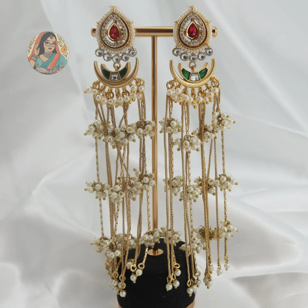 Aarna Gold Earrings - B