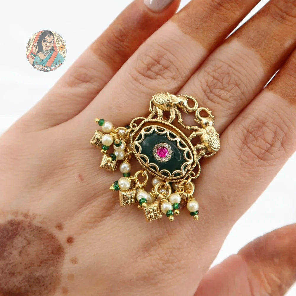 Afifa Ring - Green