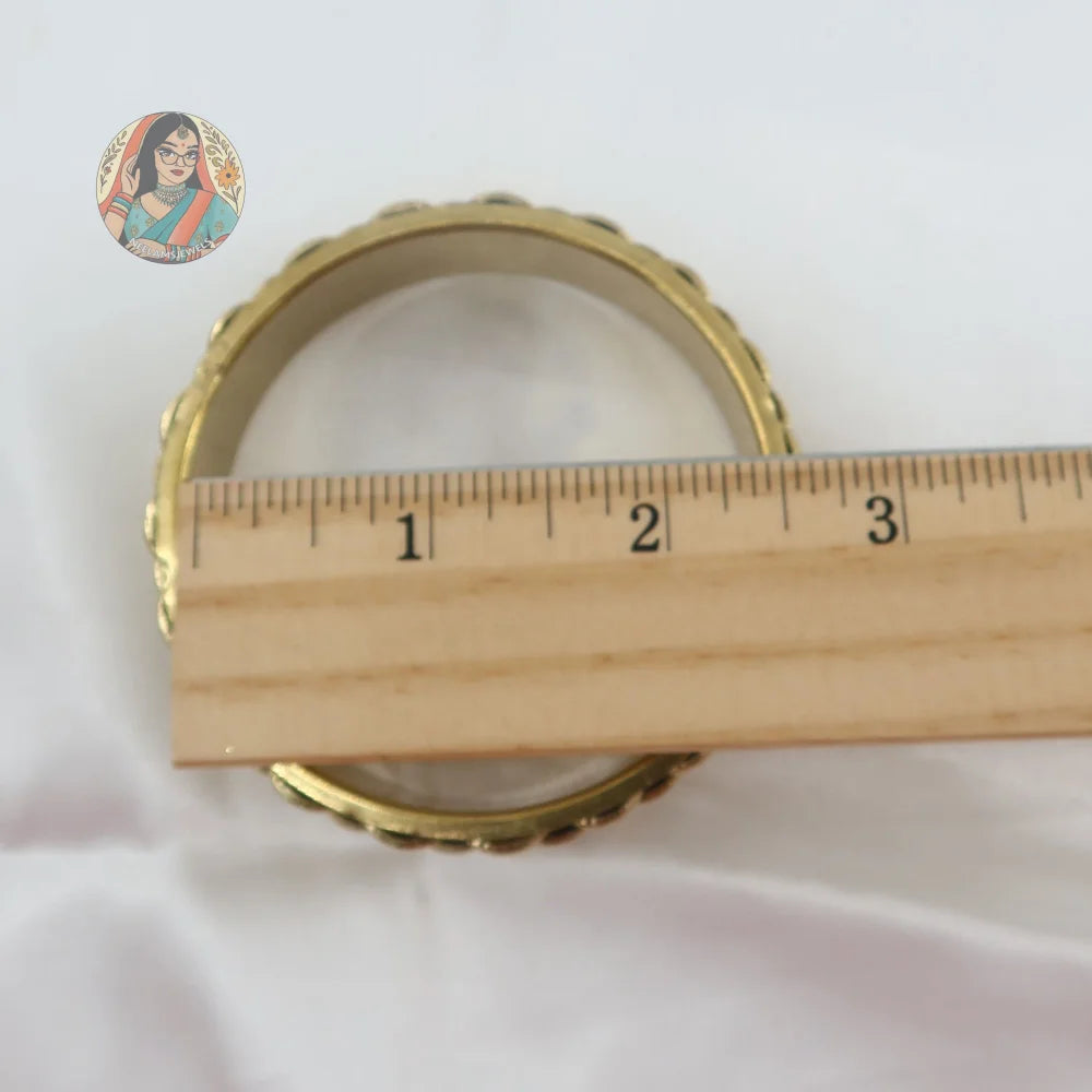 Aiza Brass Kada