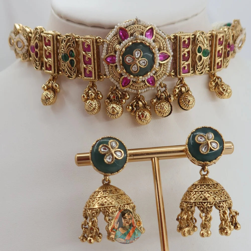 Athiya Heritage Necklace Set (Green)