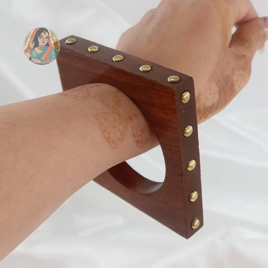 Divya Square Wooden Bangle