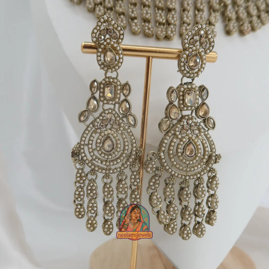 Elyra Necklace Set