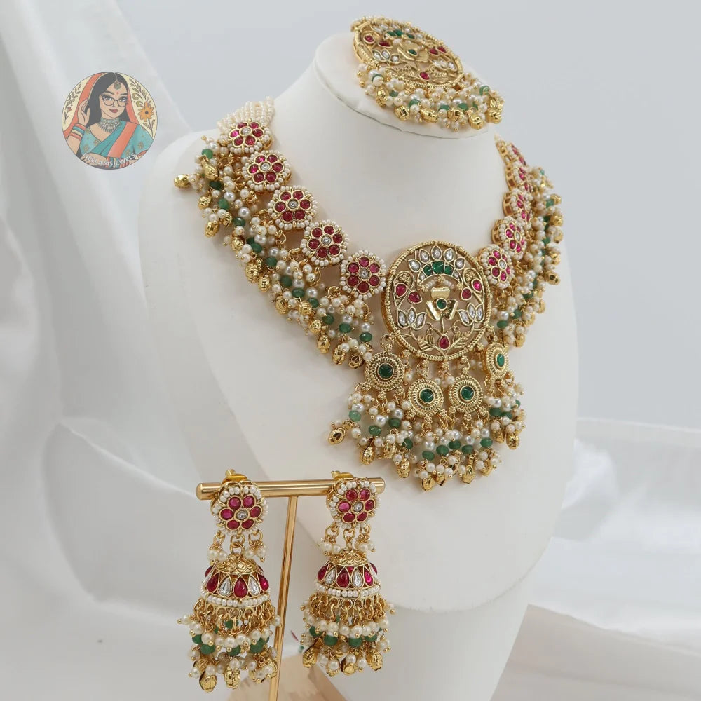 Maahie Necklace Set (Red/Green)