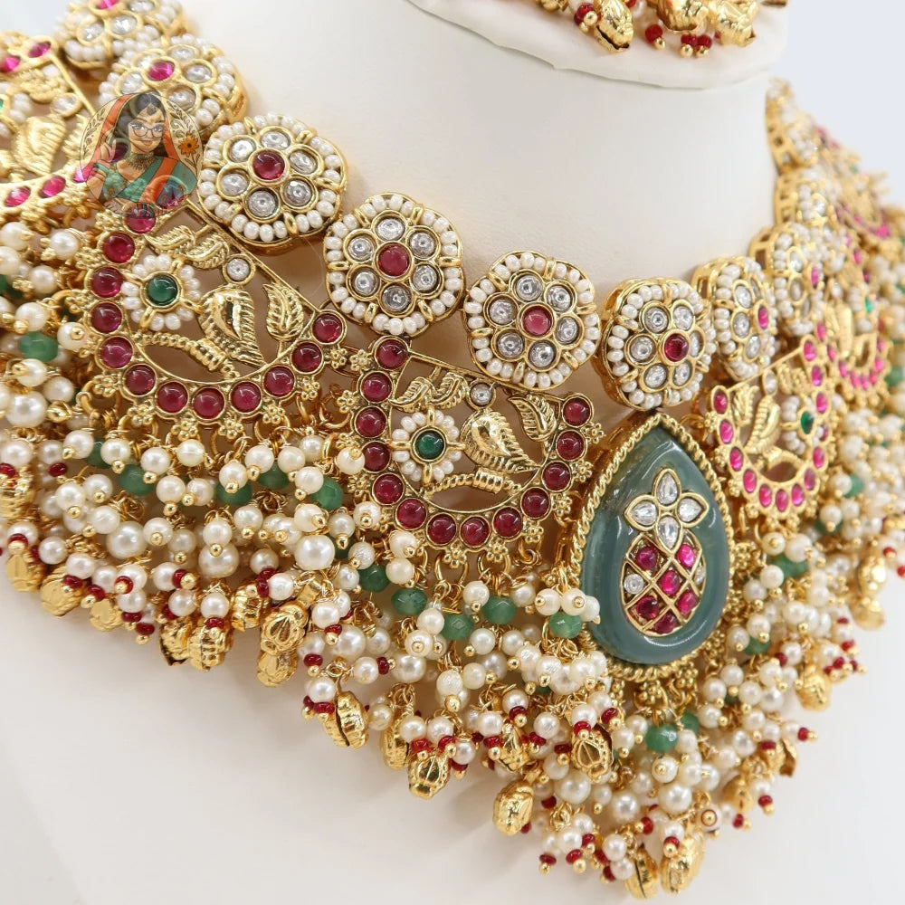 Mahi Bridal Necklace Set