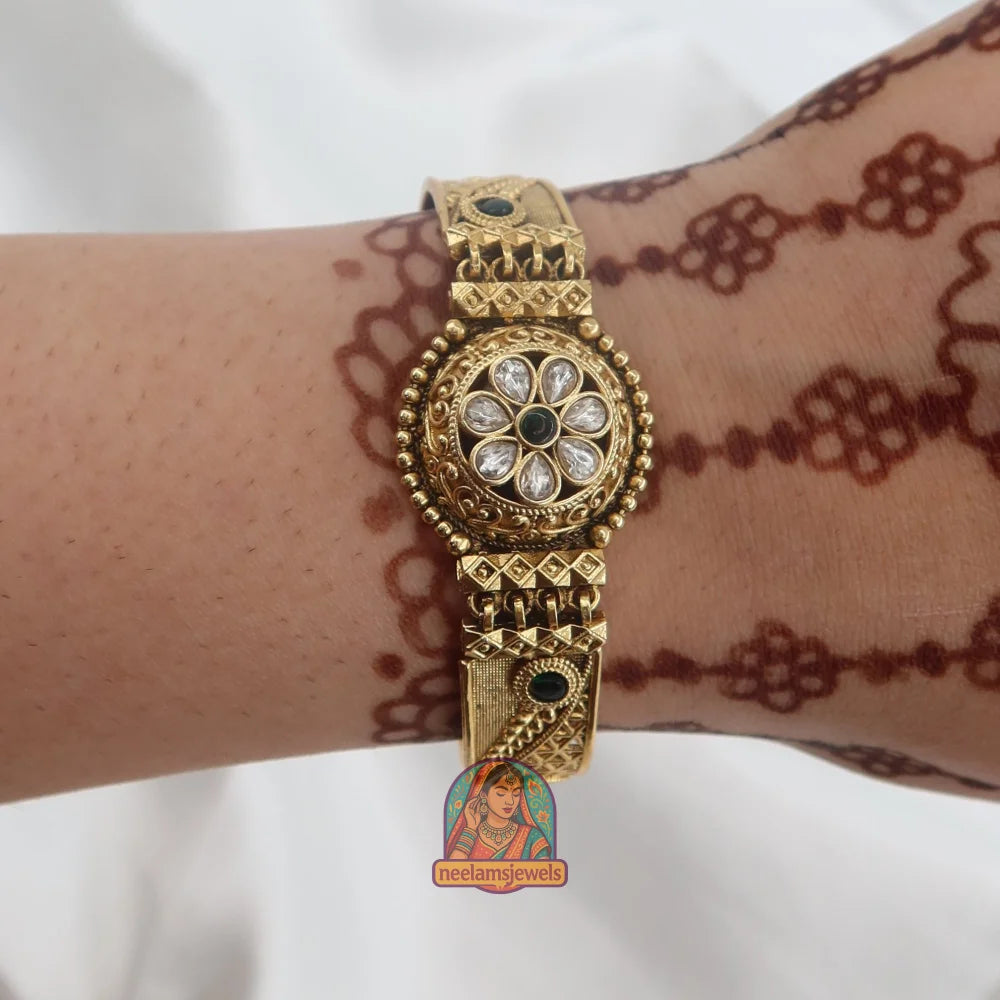 Shantipriya Bracelet (Green)