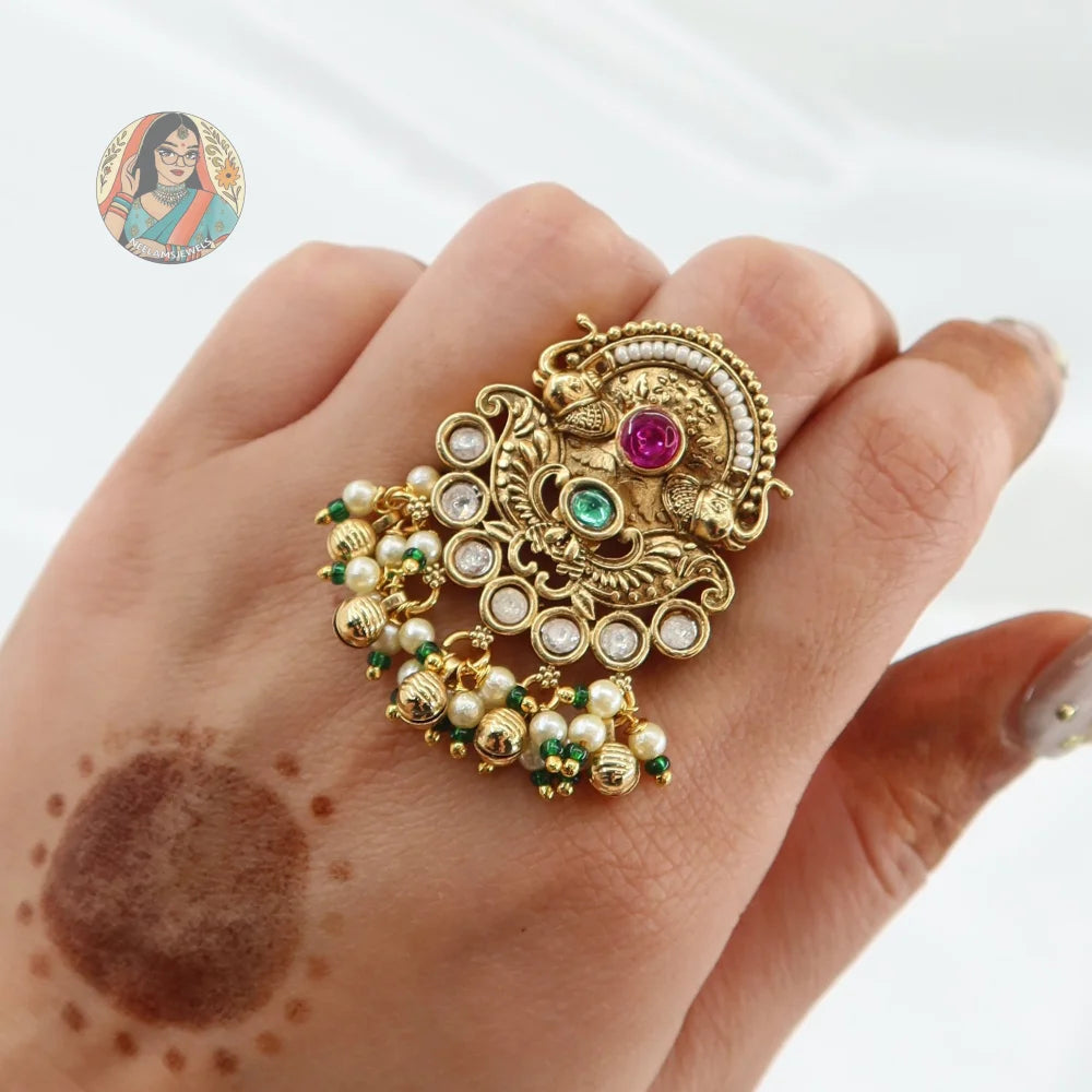 Aamira Ring