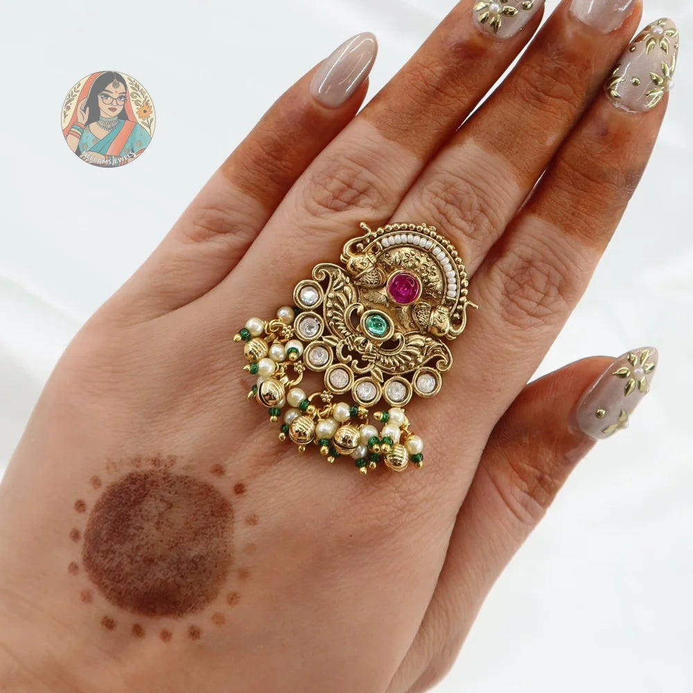 Aamira Ring