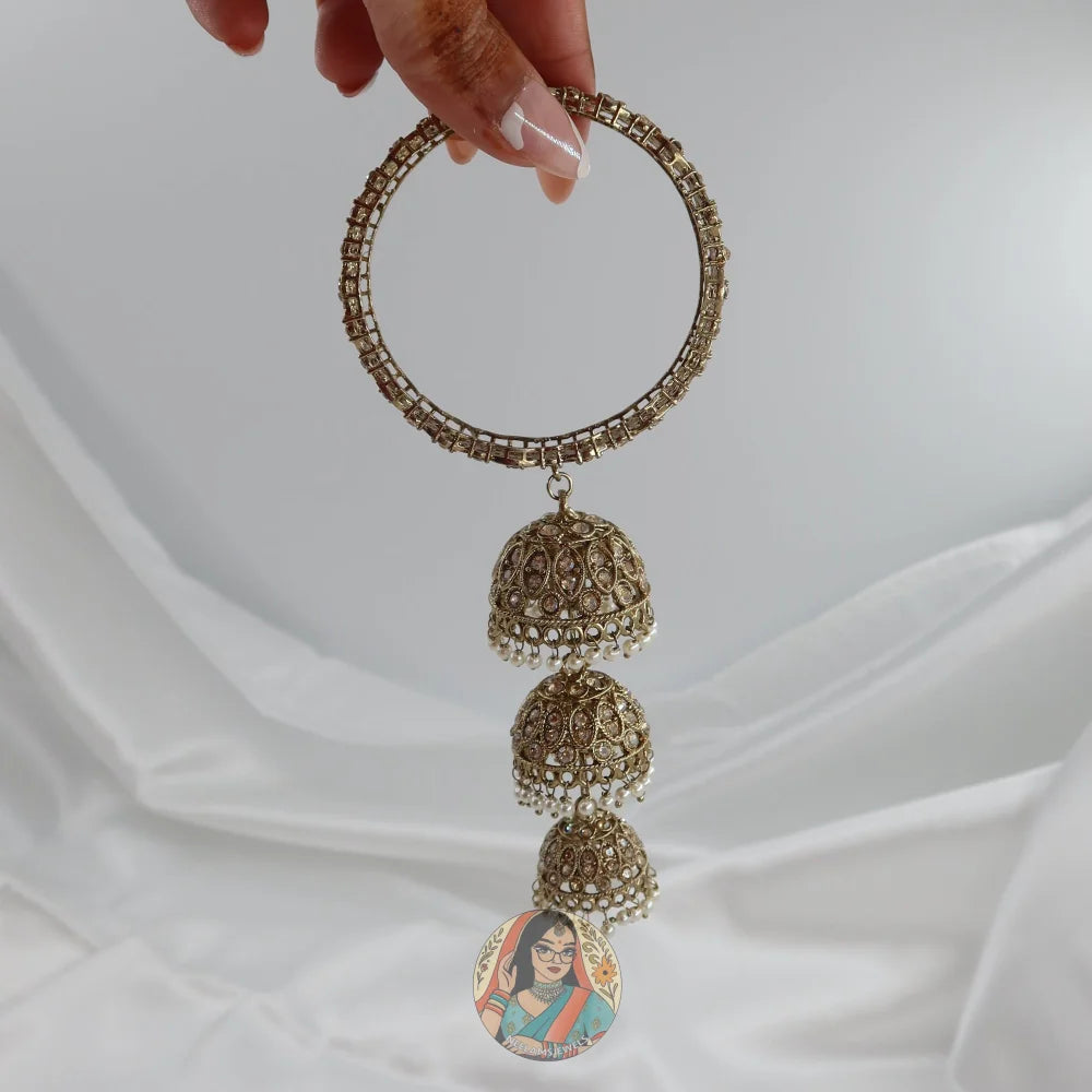 Aarvi Jhumka Bangle