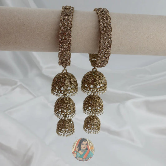 Aarvi Jhumka Bangle