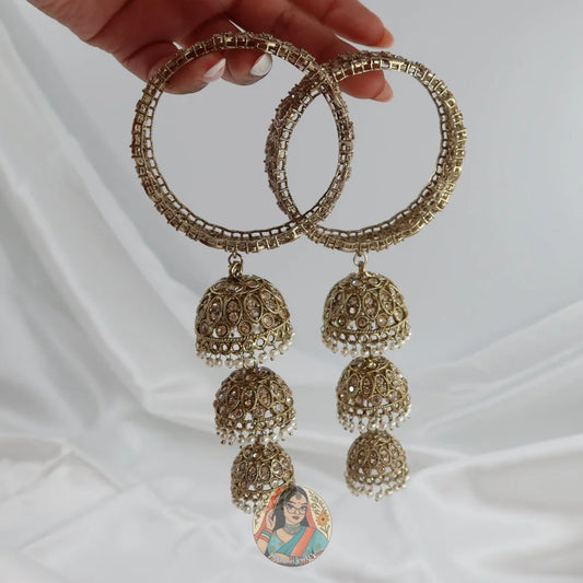 Aarvi Jhumka Bangle