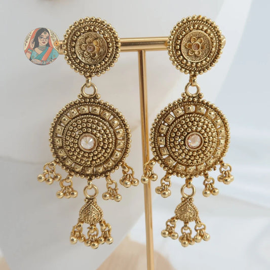 Aashi Waterfall Gold Necklace Set