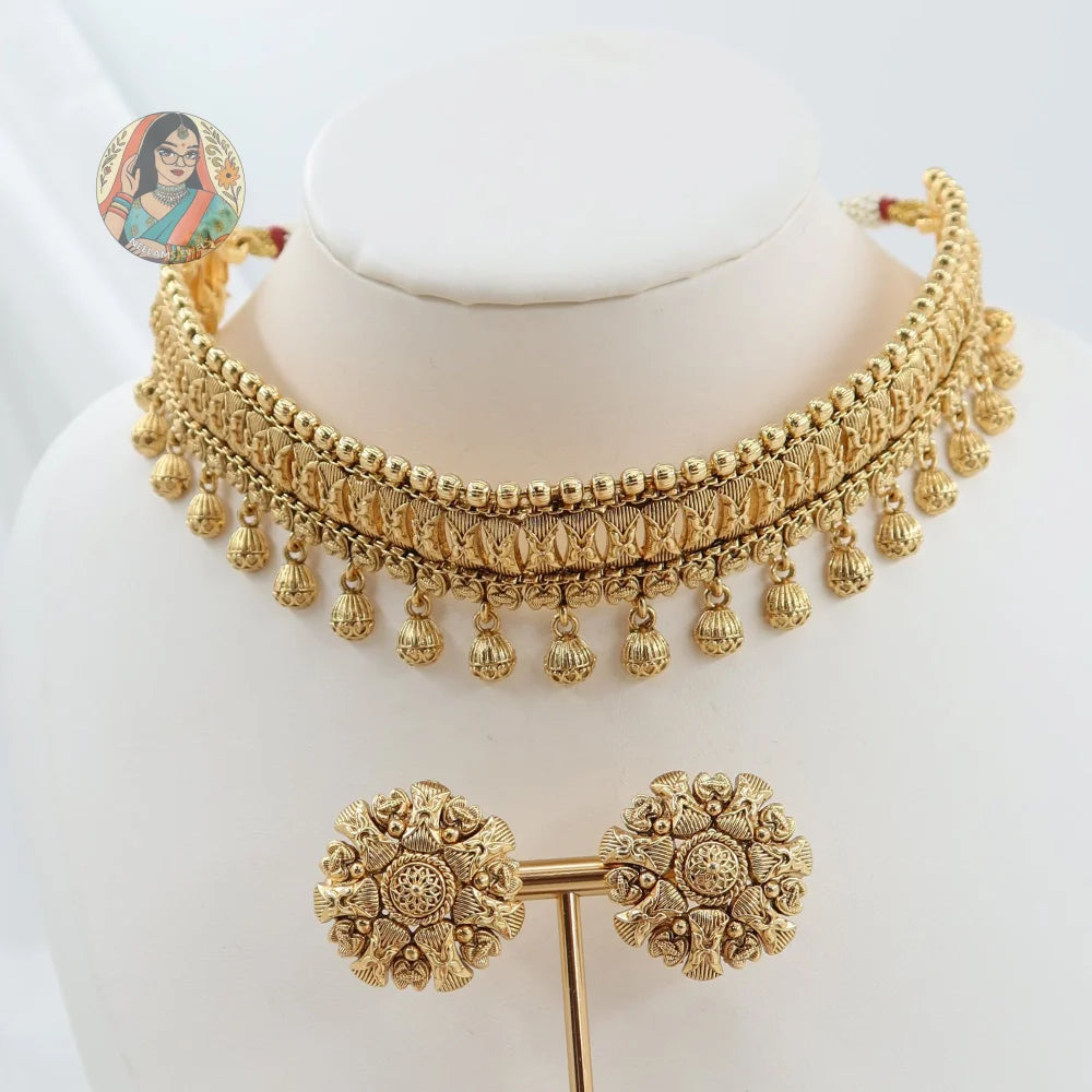 Adeela Gold Choker Necklace Set - B
