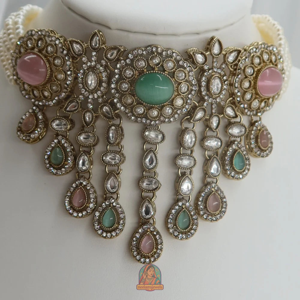 Aima Necklace Set (Baby Pink & Mint)