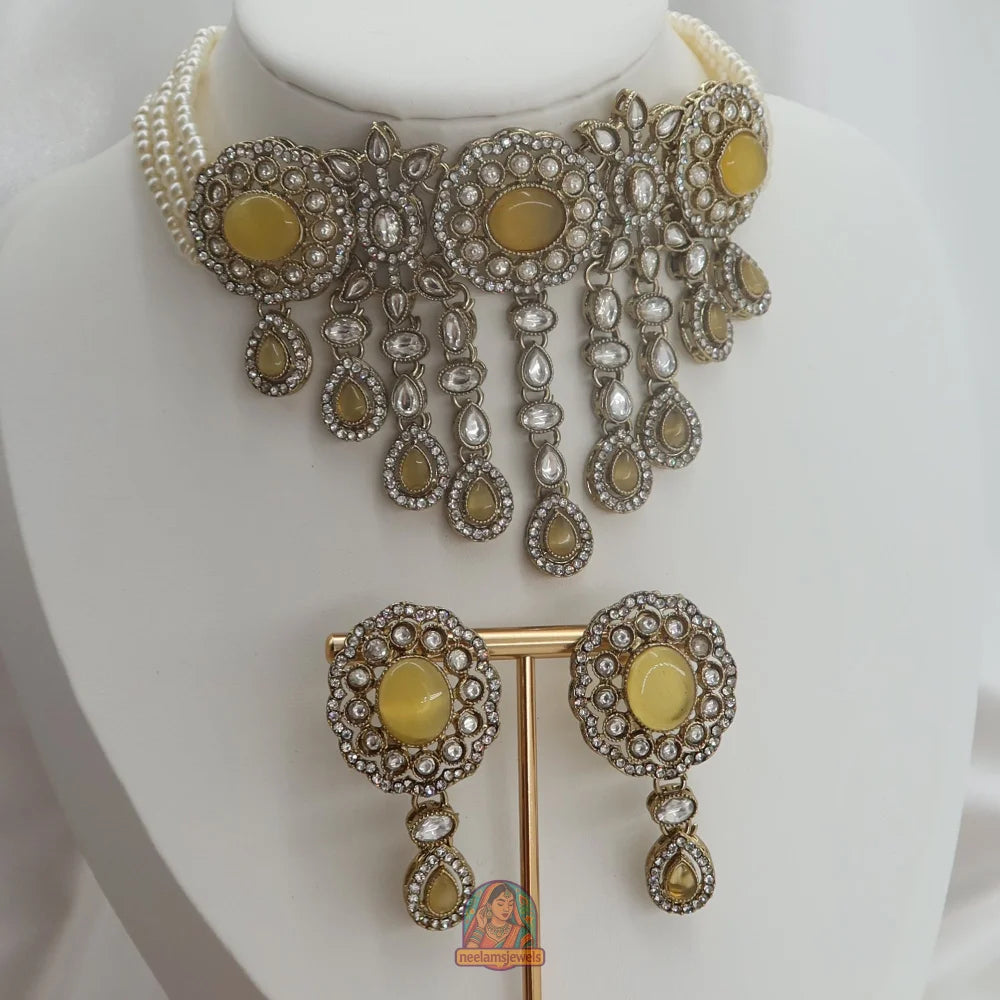 Aima Necklace Set (Yellow)