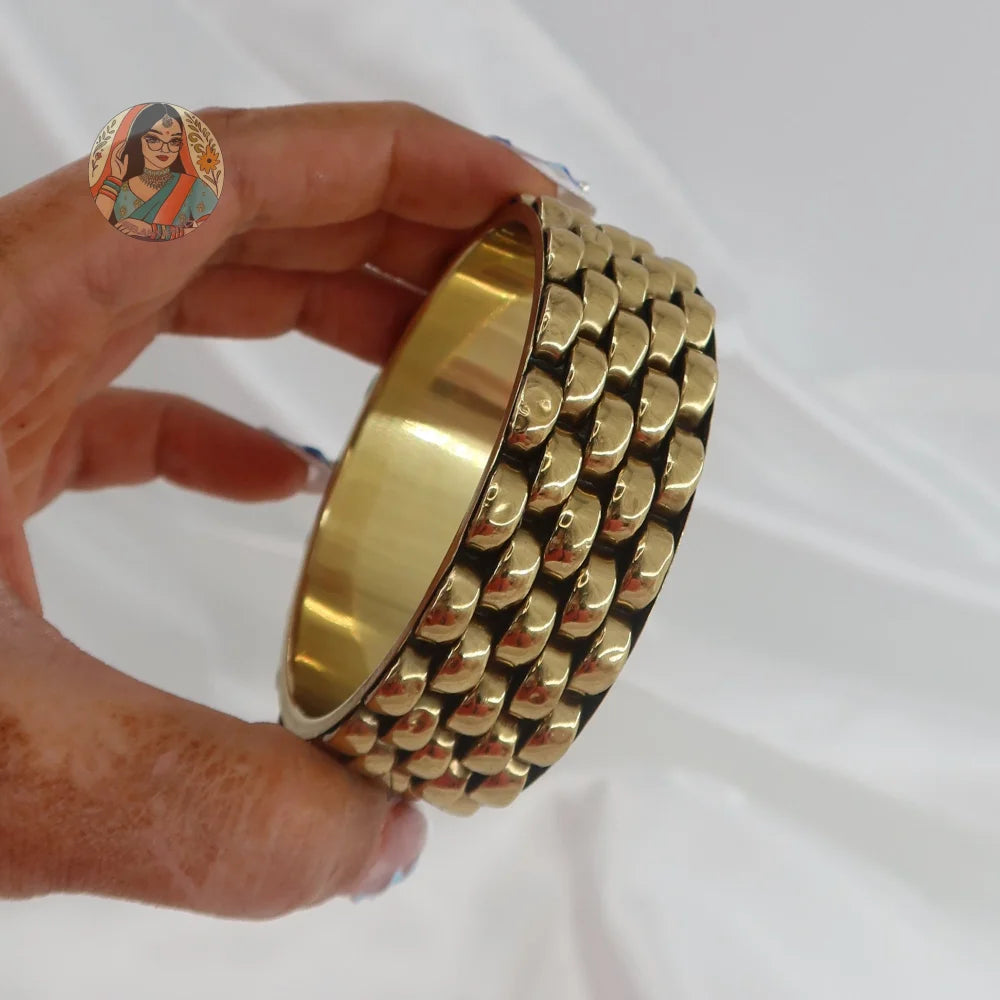Aiza Brass Kada