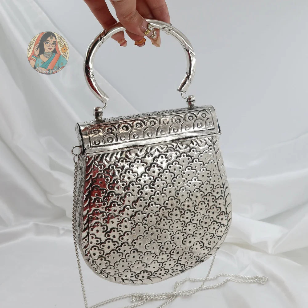 Alani - Silver Metal Handbag