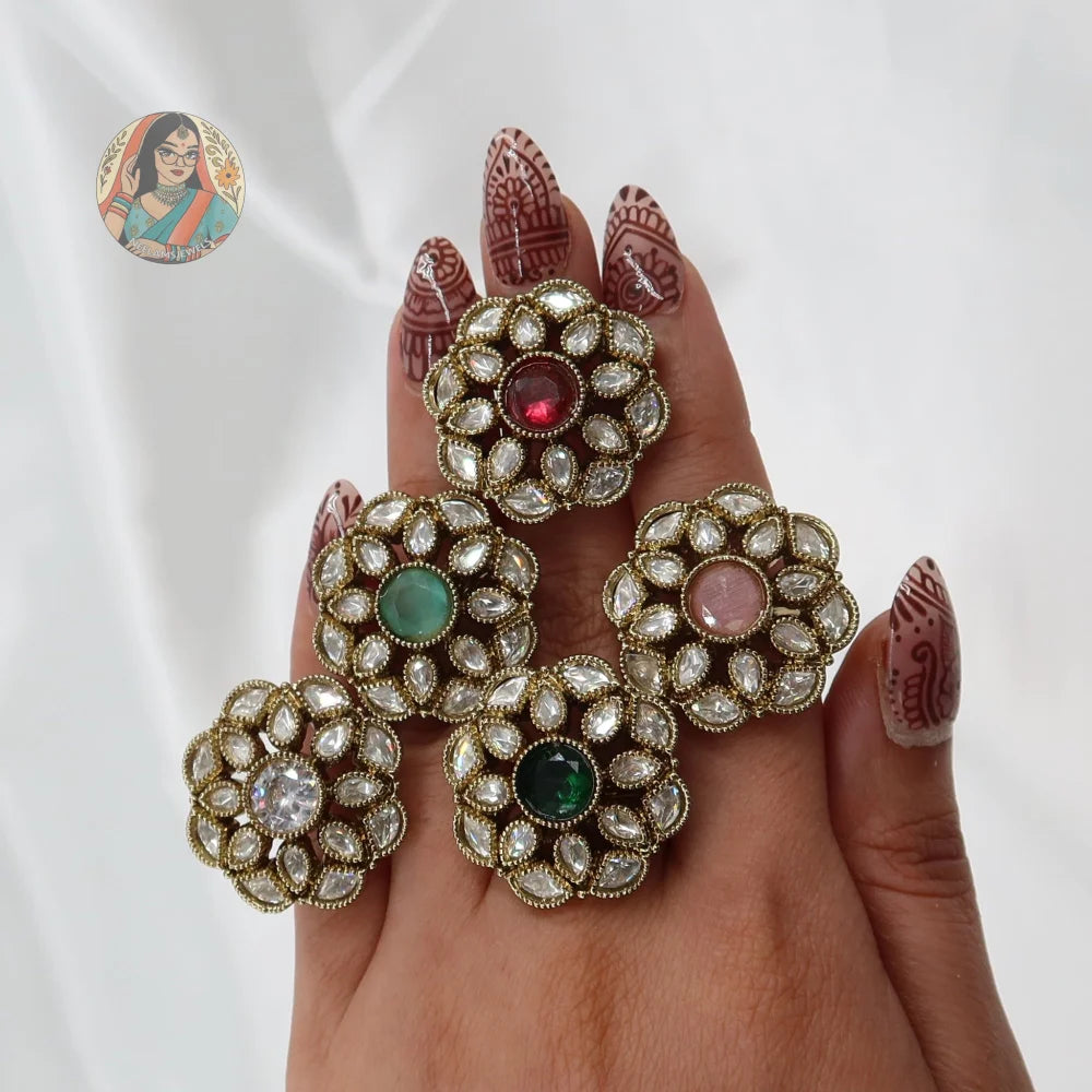 Aneesa Ring