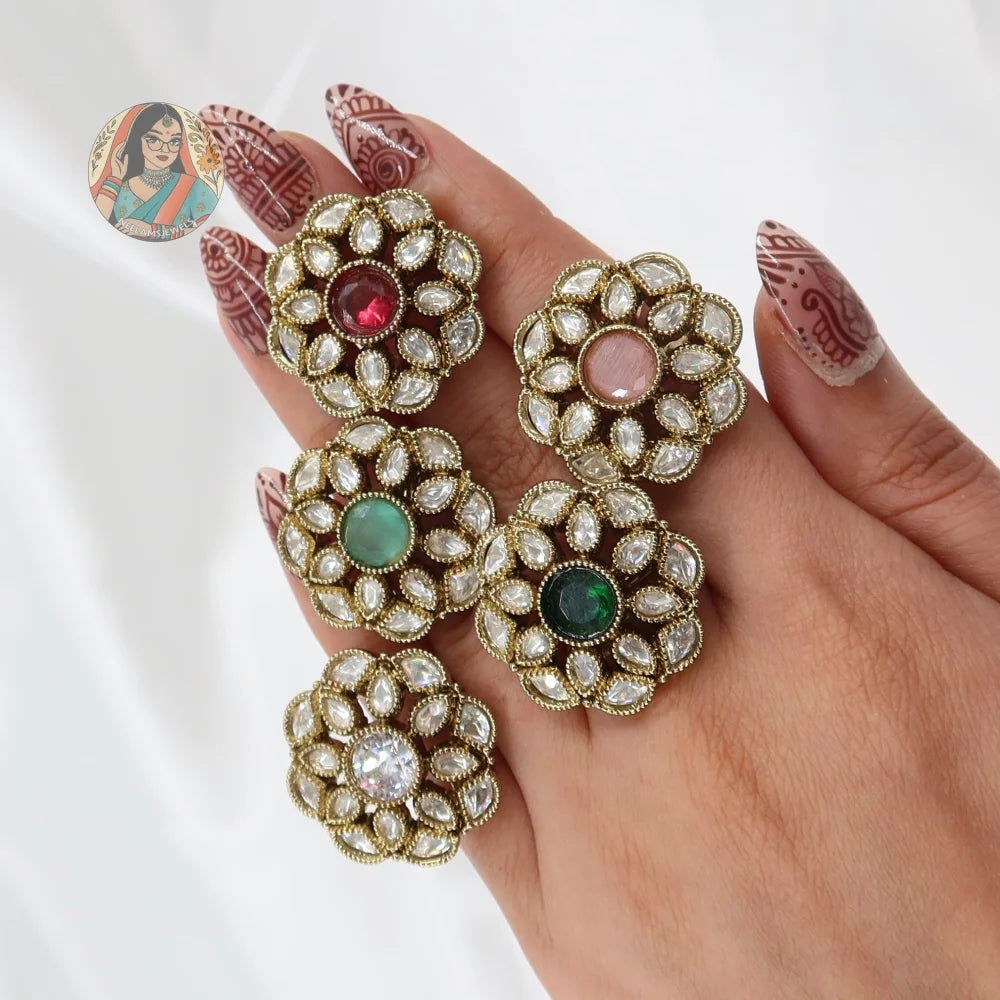 Aneesa Ring