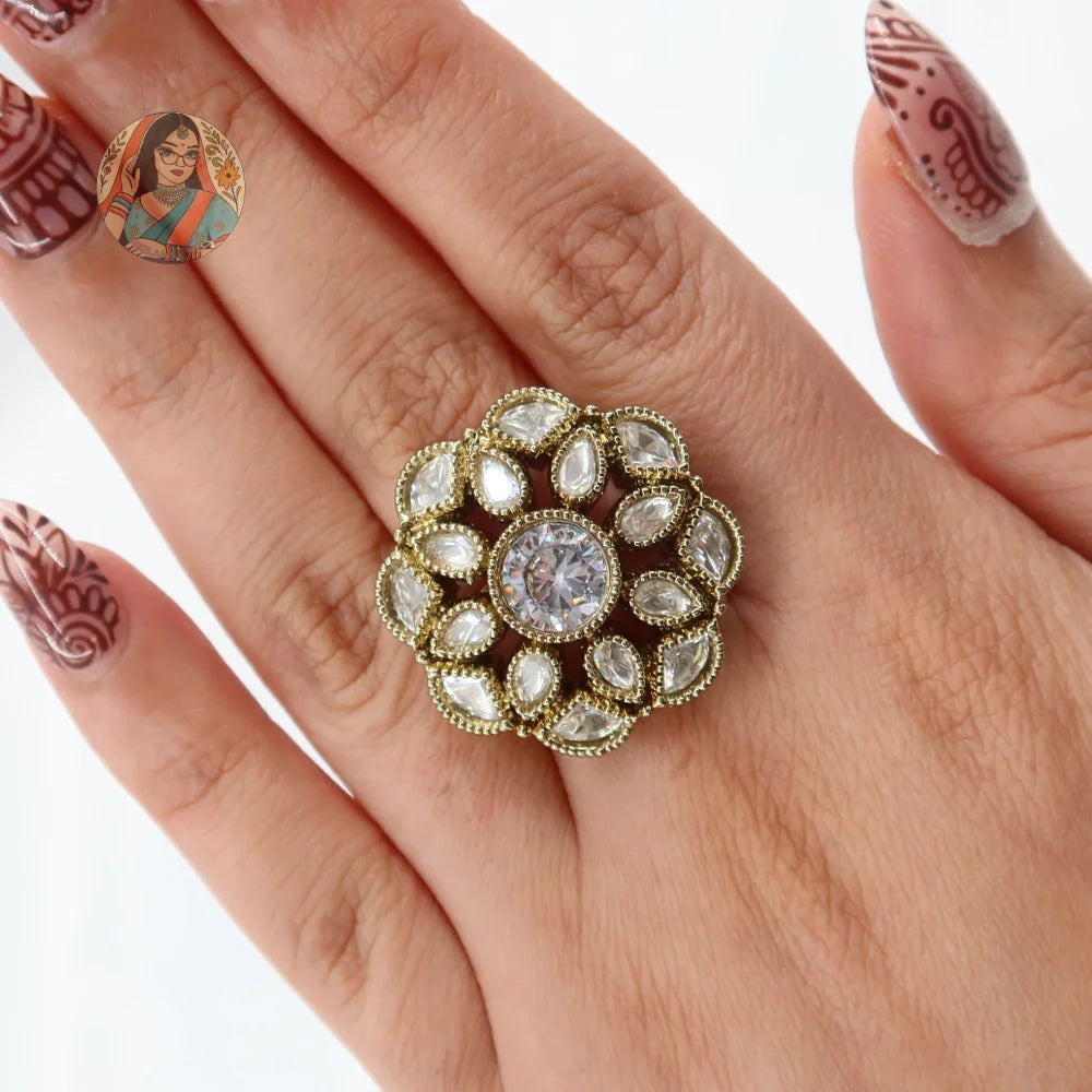 Aneesa Ring