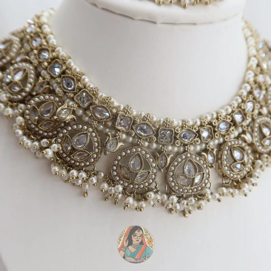 Ariba Necklace Set (White)