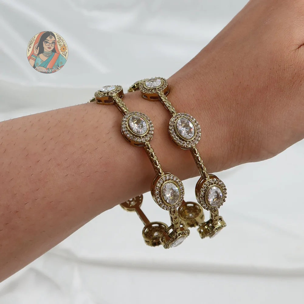 Asmaan Dual-Tone Accent Bangles