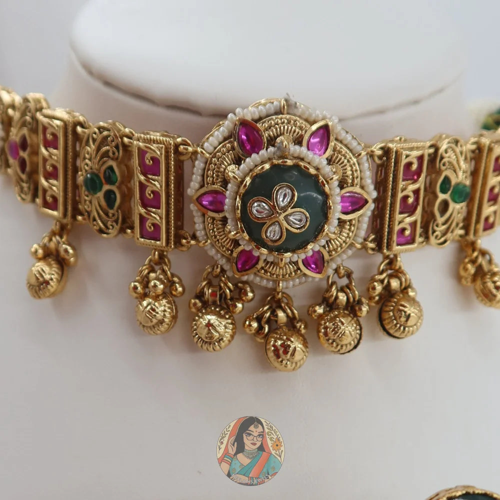 Athiya Heritage Necklace Set (Green)