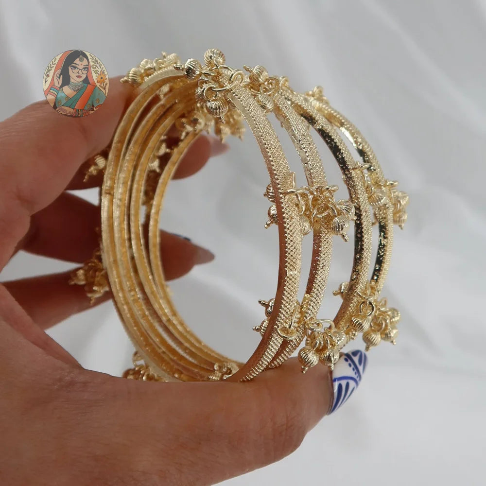Avni Golden Ghungroo Bangles (4)