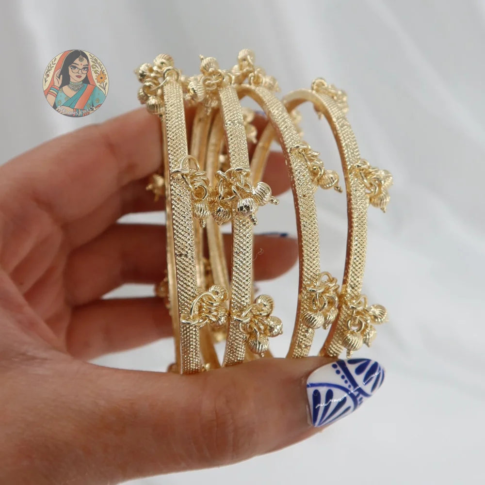 Avni Golden Ghungroo Bangles (4)