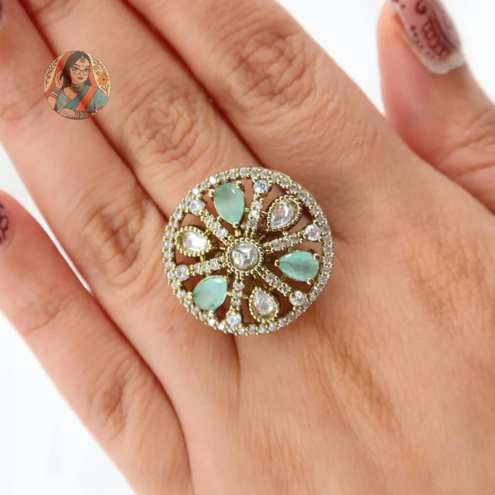 Azra Ring