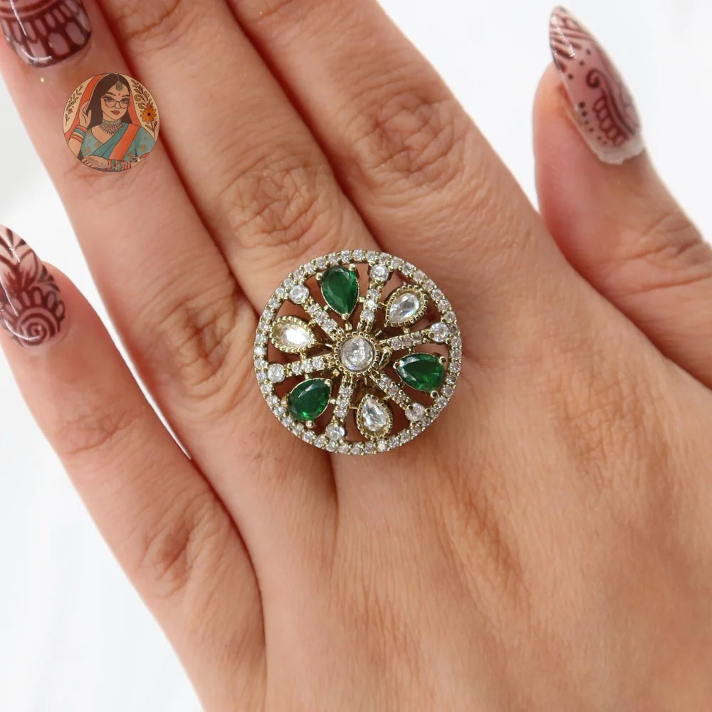 Azra Ring