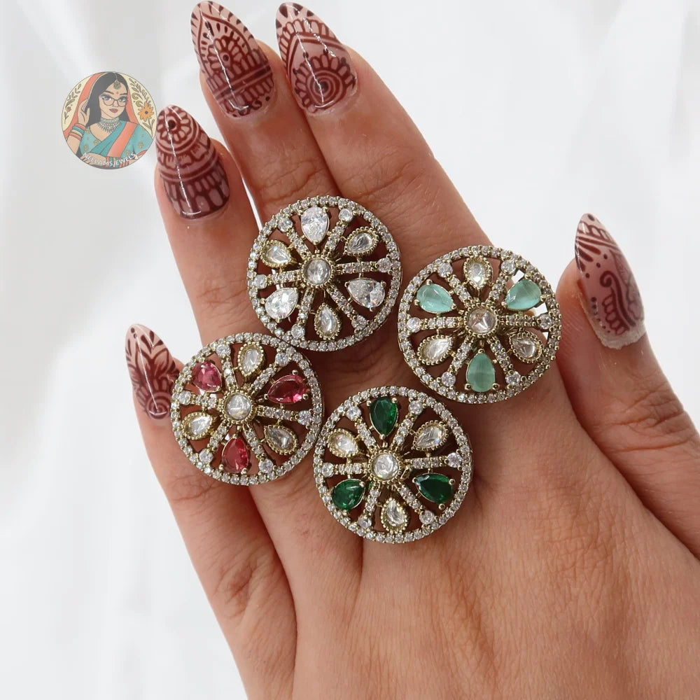 Azra Ring