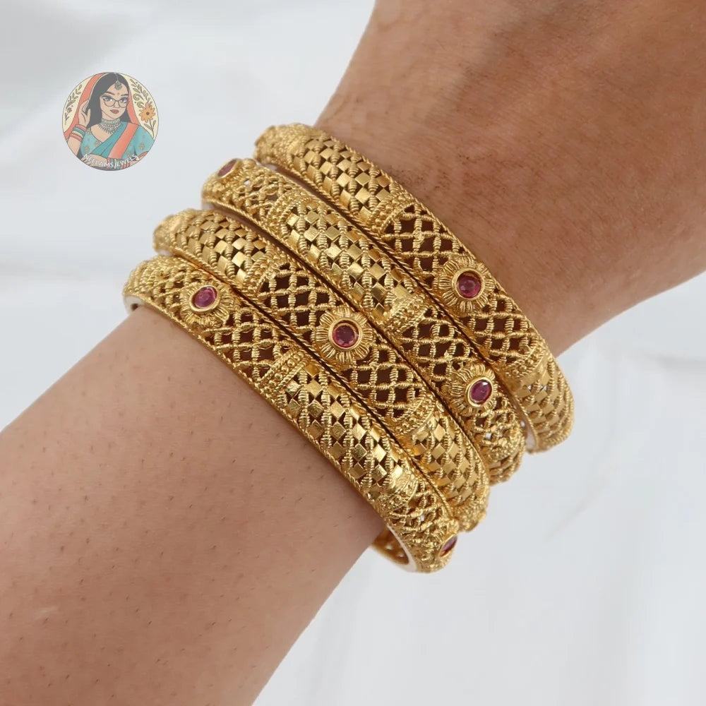 Bhavya Bangles