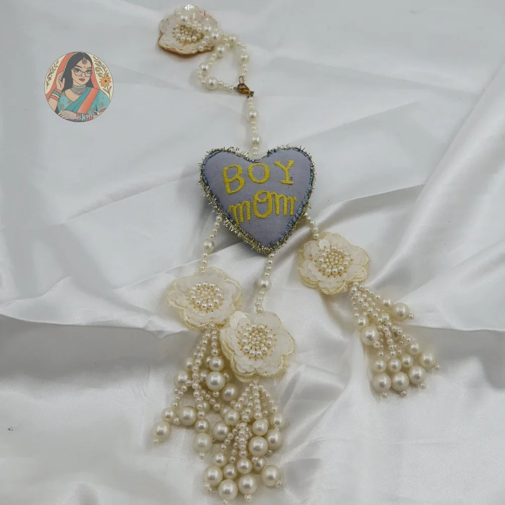 Boy Mom - Baby Shower Latkan