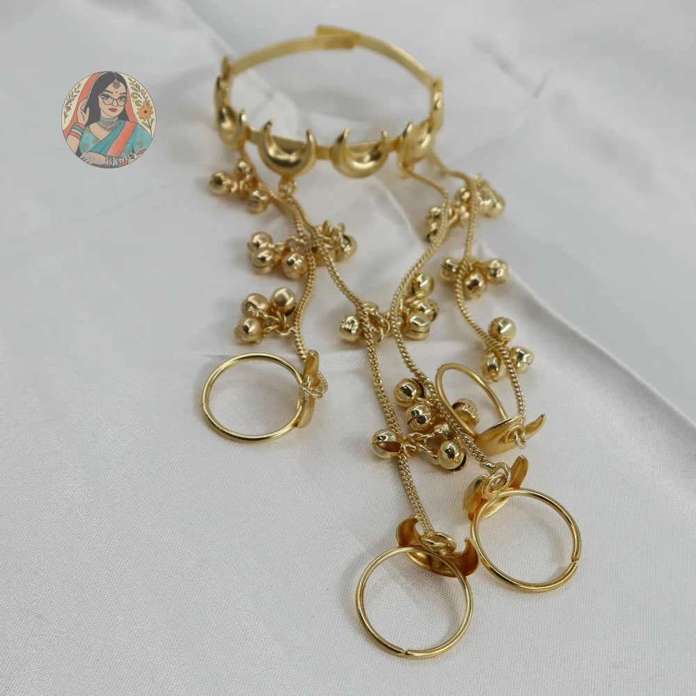 Chand Ghungroo Four Chain Haathphool