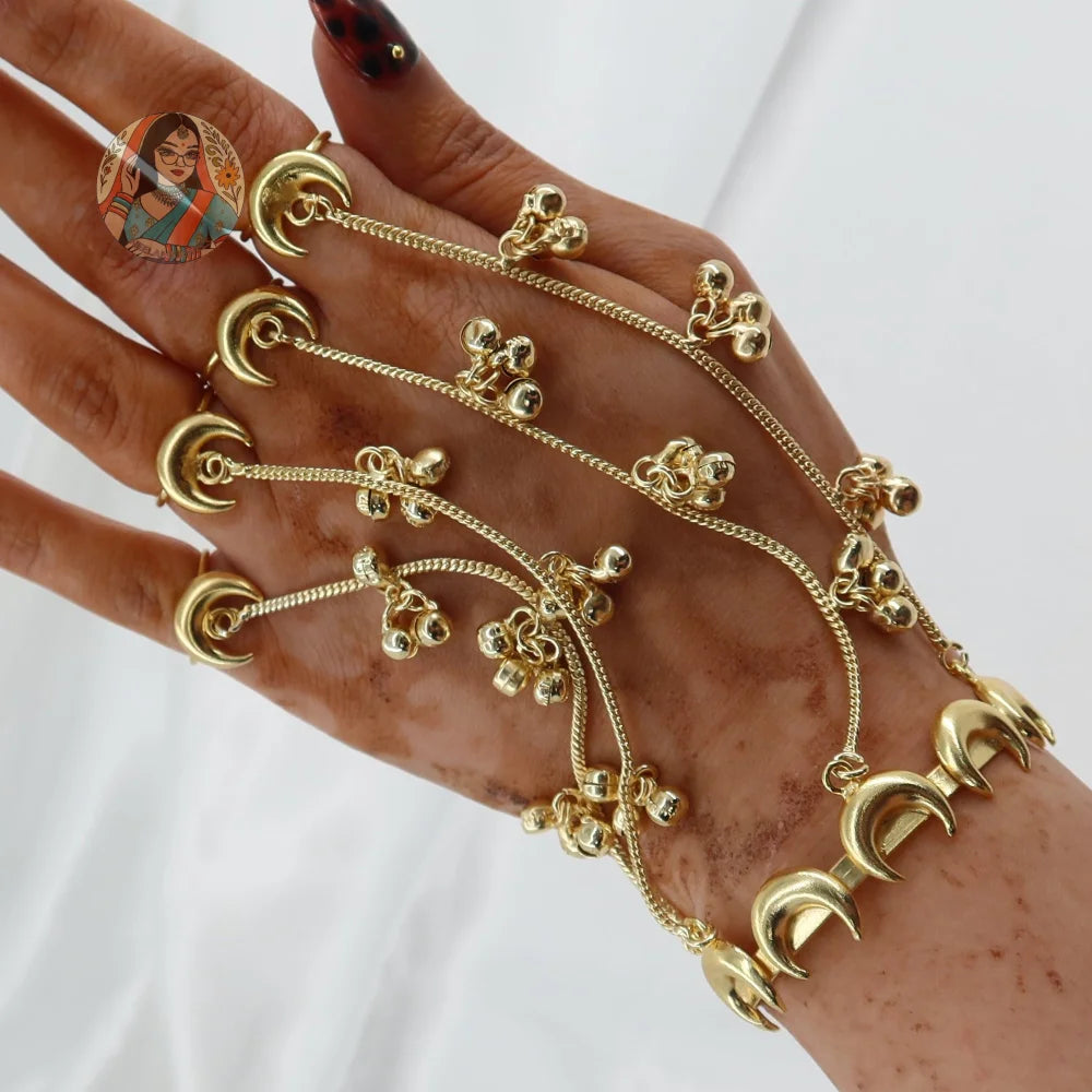 Chand Ghungroo Four Chain Haathphool