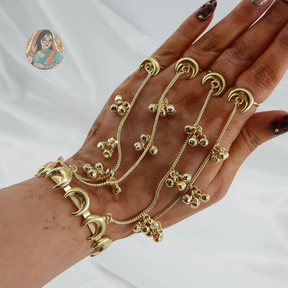 Chand Ghungroo Four Chain Haathphool