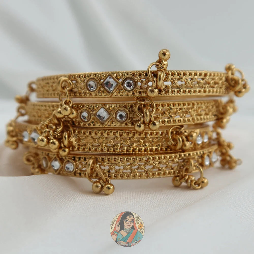 Chand Ghungroo Mini Bangle Set