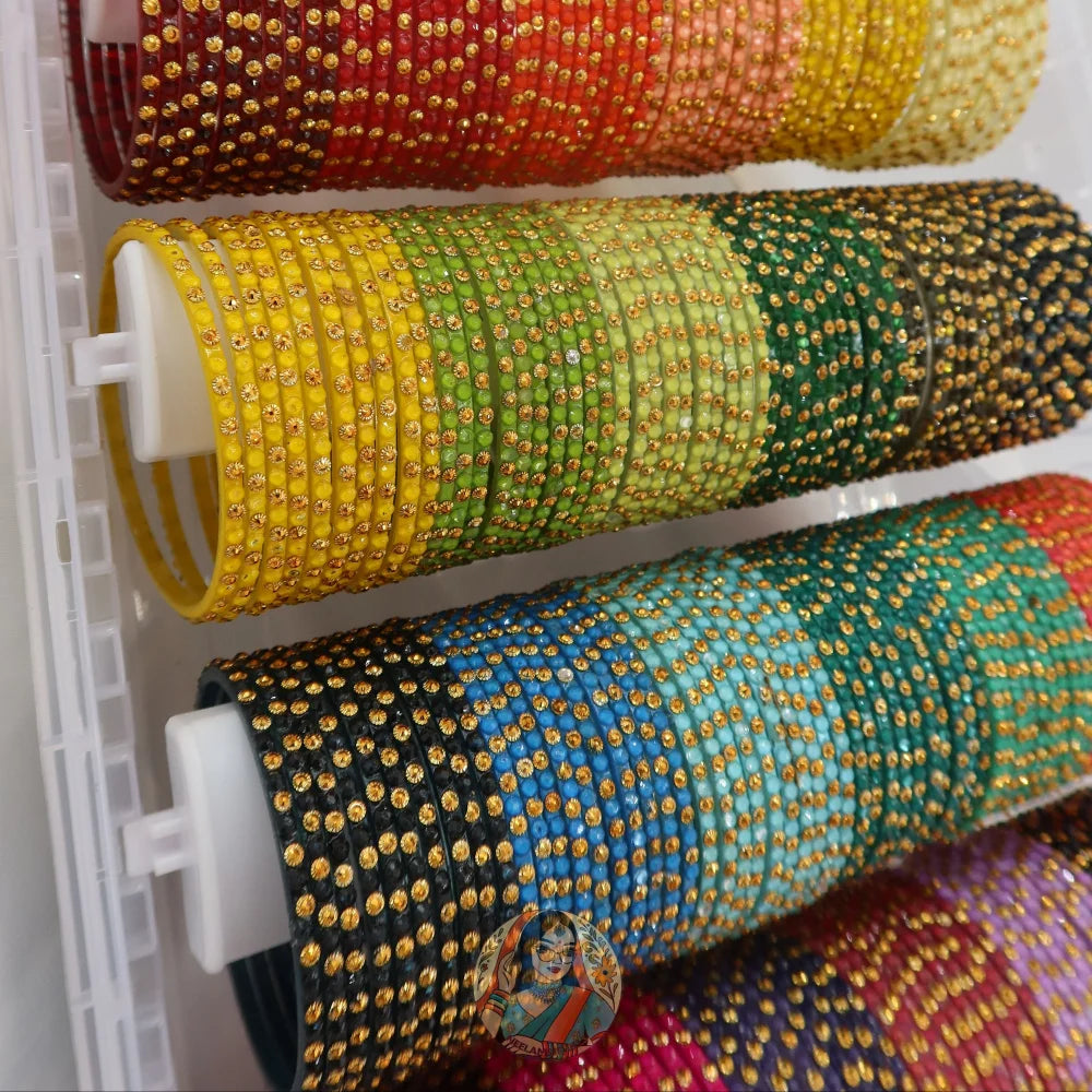 ’Chand’ Moonlight Bangle Box