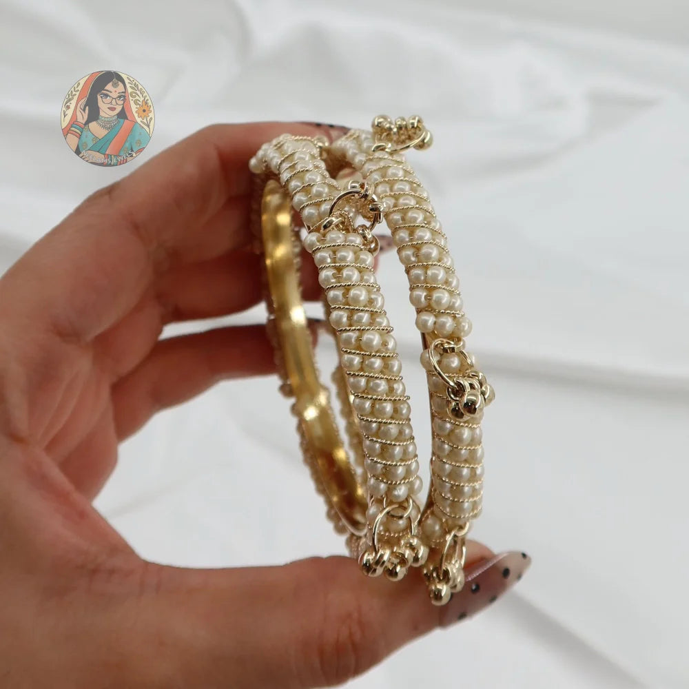 Chunky Pearl Ghungroo Bangles (2)