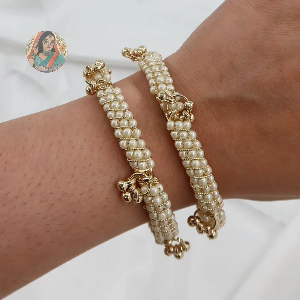 Chunky Pearl Ghungroo Bangles (2)