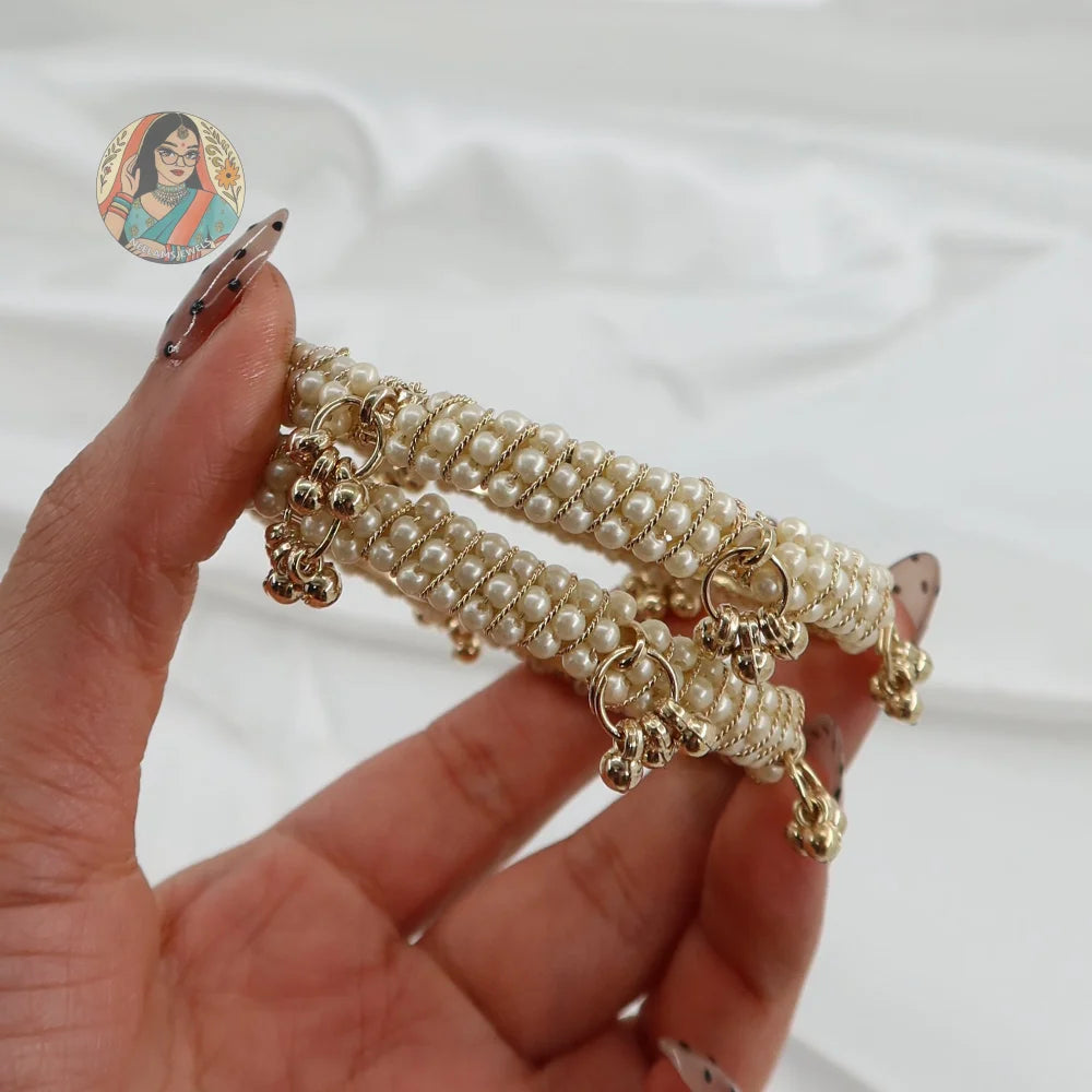 Chunky Pearl Ghungroo Bangles (2)