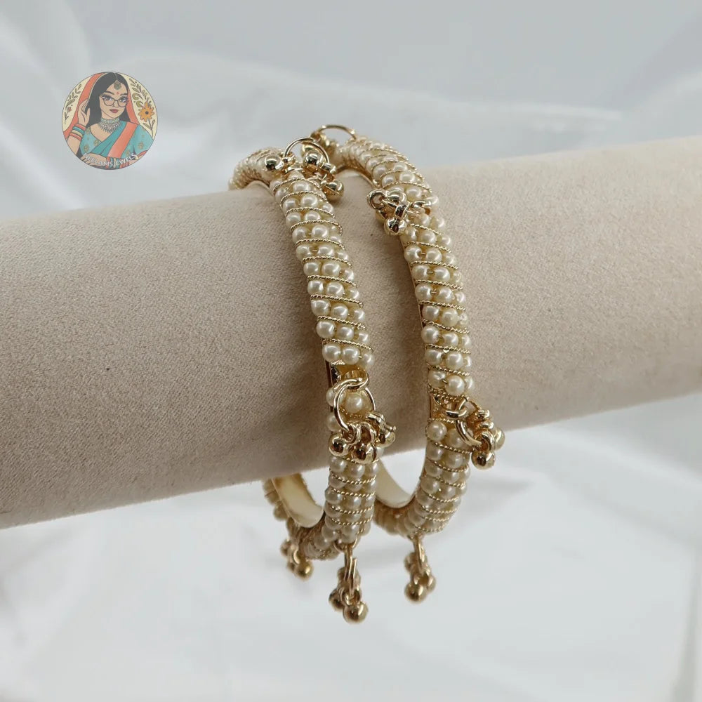 Chunky Pearl Ghungroo Bangles (2)