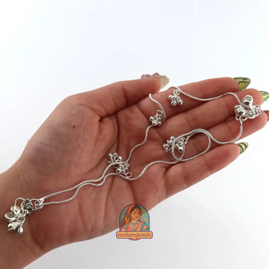 Dancing Silver Charm Anklet