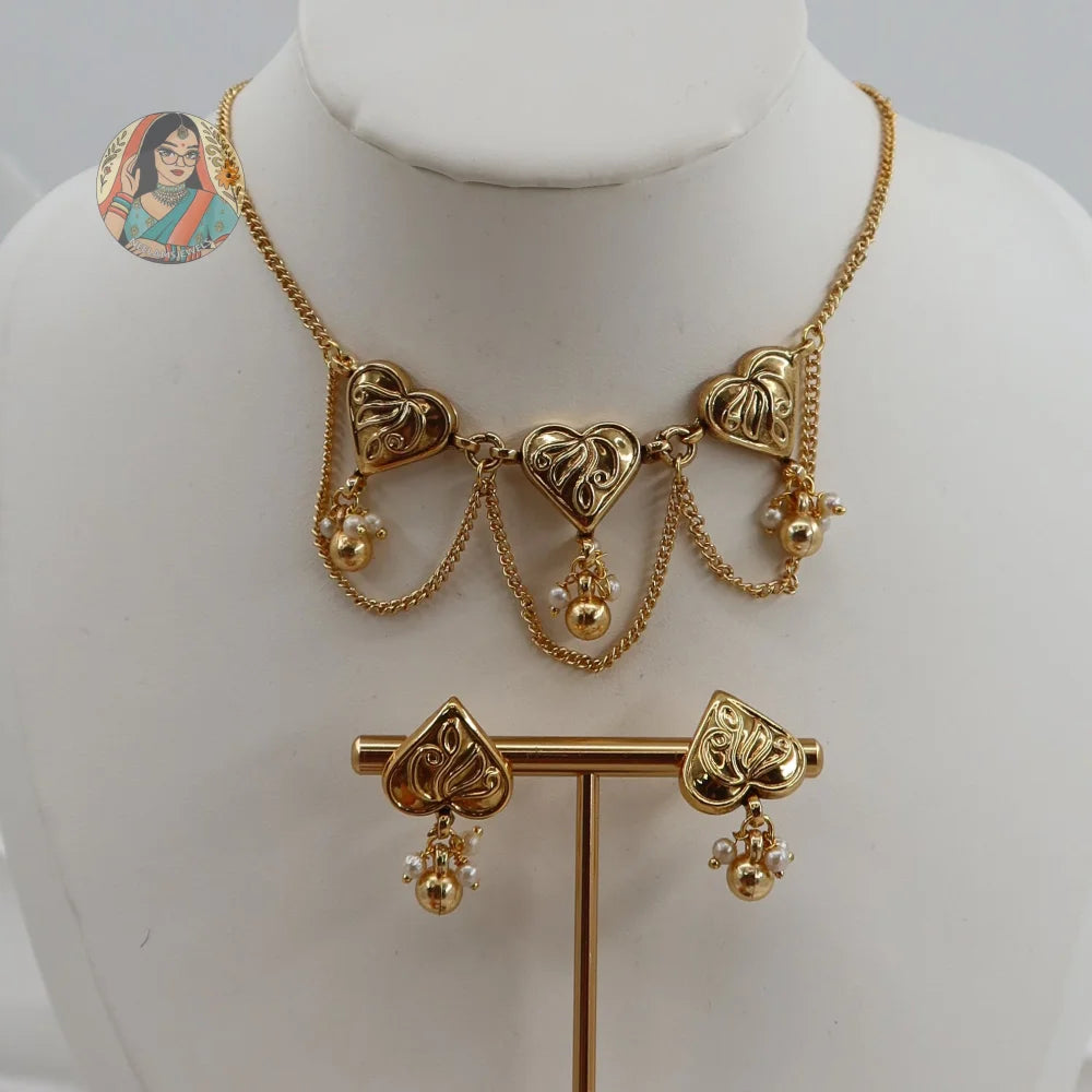 Dillagi Gold Necklace Set