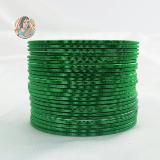 ’Emerald’ Shiny Plain Bangle Set