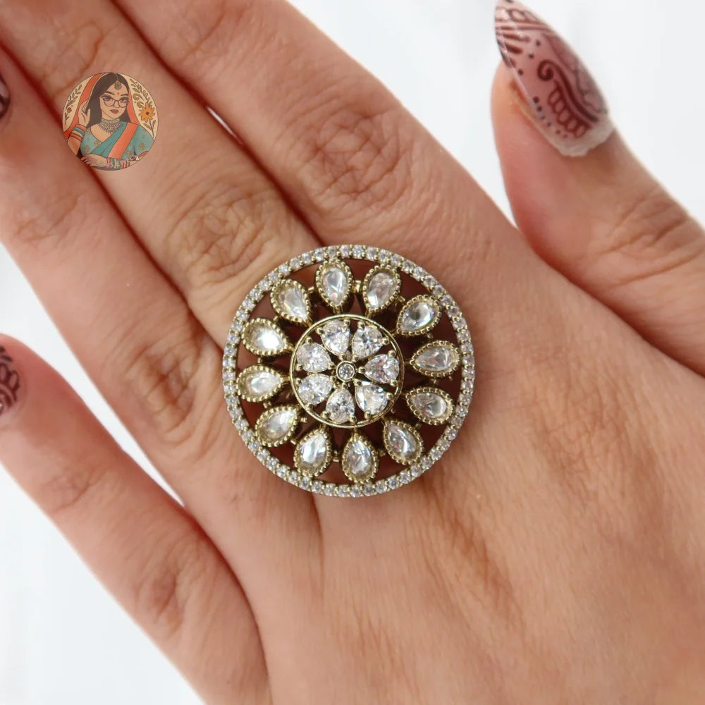 Faiza Ring