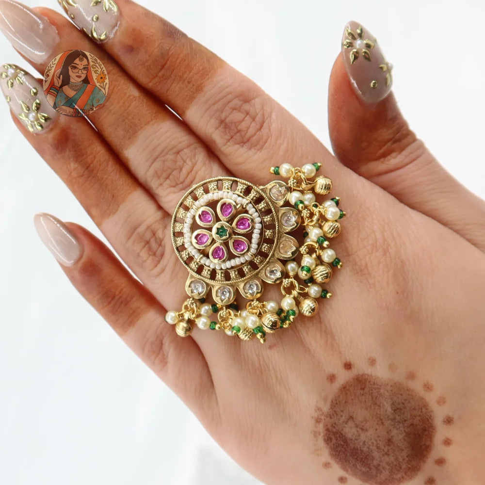 Faiza Ring