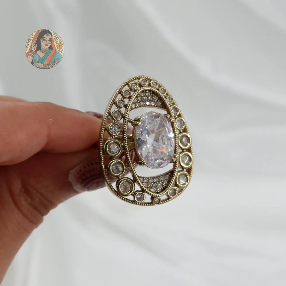 Farzona Ring