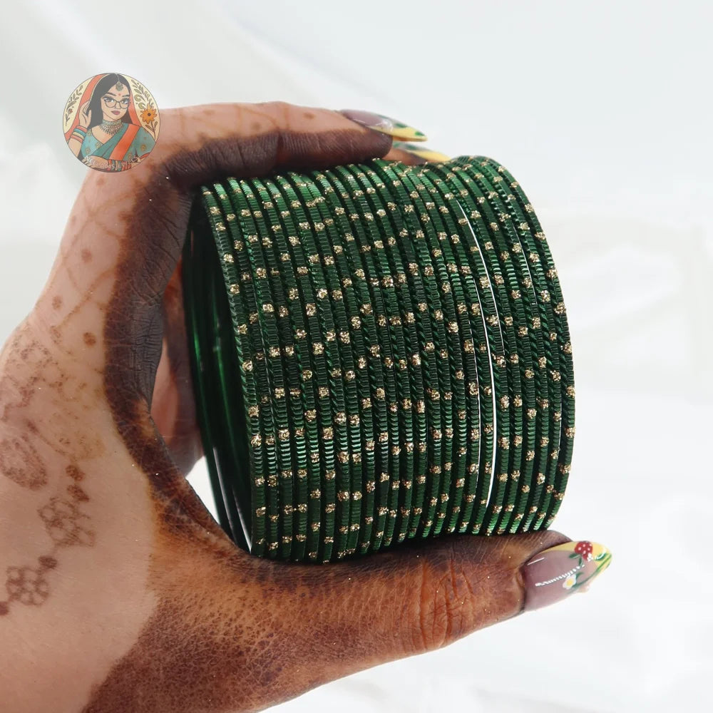 ’Forest Green’ Shiny Gold Dotted Bangle Set