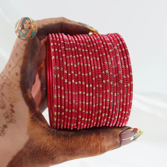 ’Fuchsia’ Shiny Gold Dotted Bangle Set